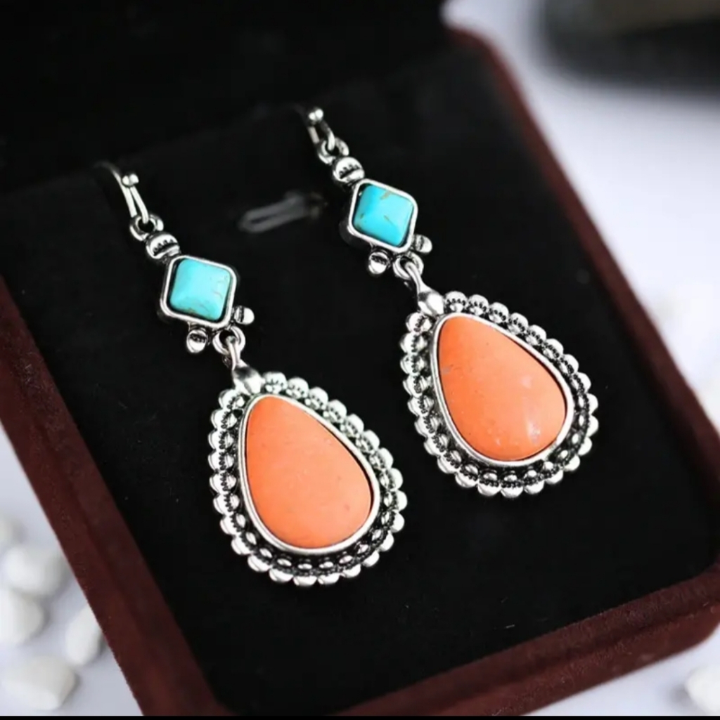 Vintage Design Earring Bohemian Style Old Silver Long Dangle Fashion Earrings.